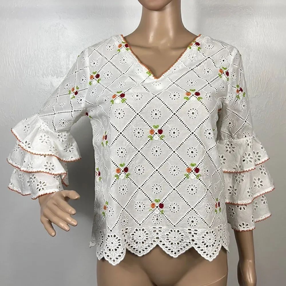 BanJara Boho White Cotton Eyelet Detailing Embroidering Top Size S